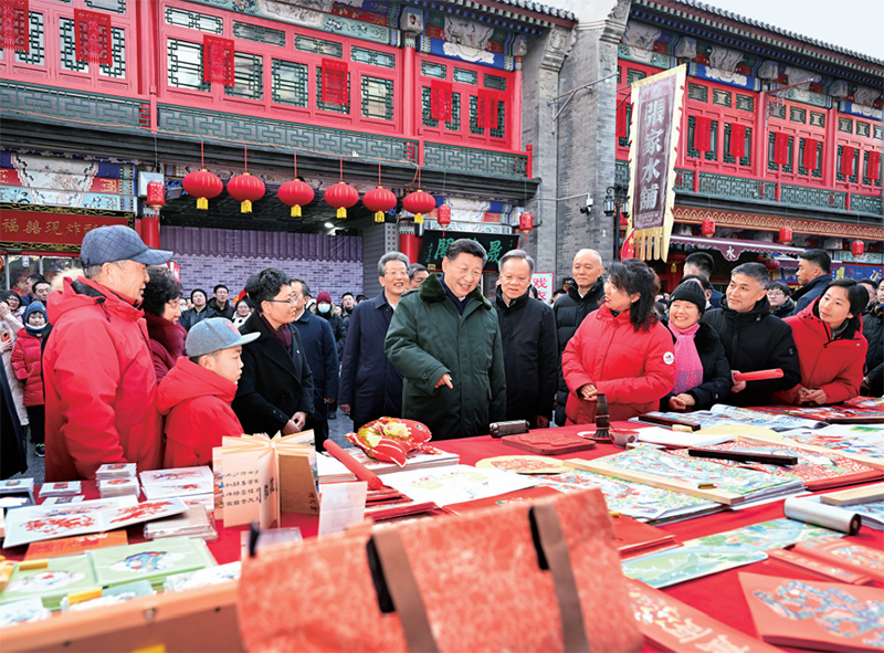 習(xí)近平：時(shí)刻保持解決大黨獨(dú)有難題的清醒和堅(jiān)定，把黨的偉大自我革命進(jìn)行到底